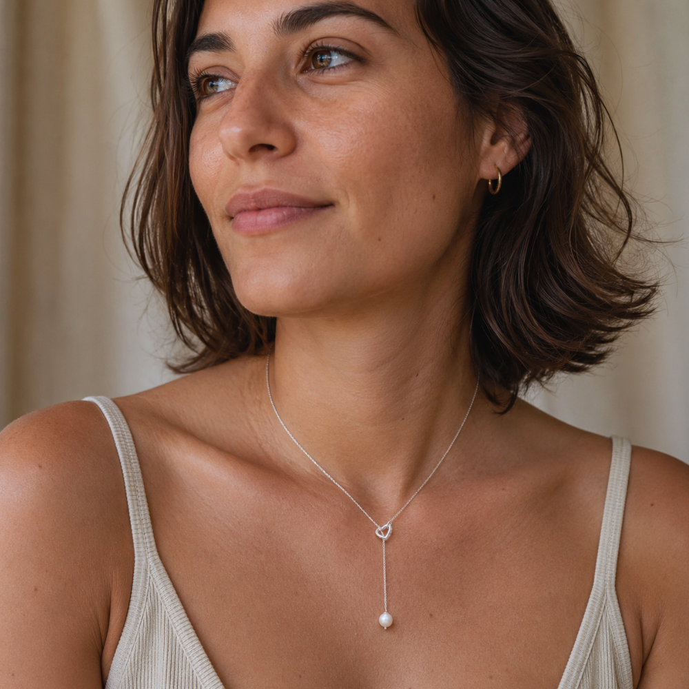 16" + 2" Cultured Freshwater Pearl and CZ Heart Lariat Necklace