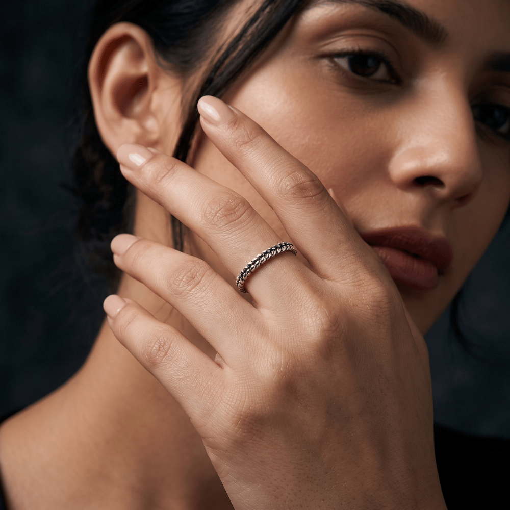 Rhodium Plated Oxidized Dainty Wheat Design Ring