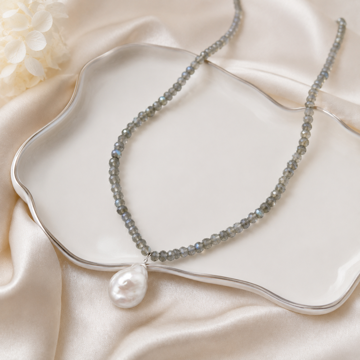 16" + 2" Labradorite and Baroque Pearl Drop Necklace