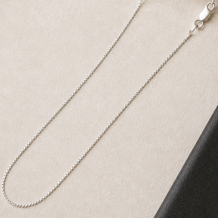 925 Sterling Silver Light Box Chain Necklace - 1.1mm