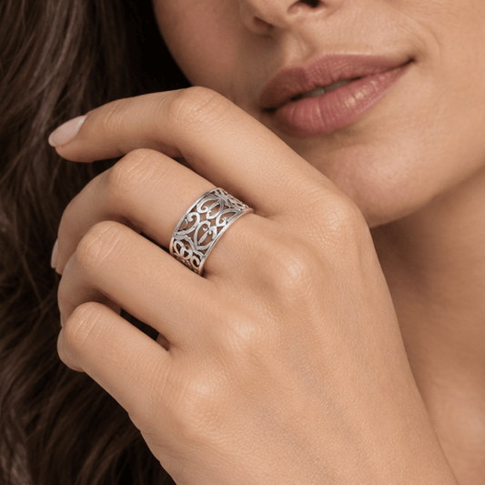 Oxidized Heart Design Ring