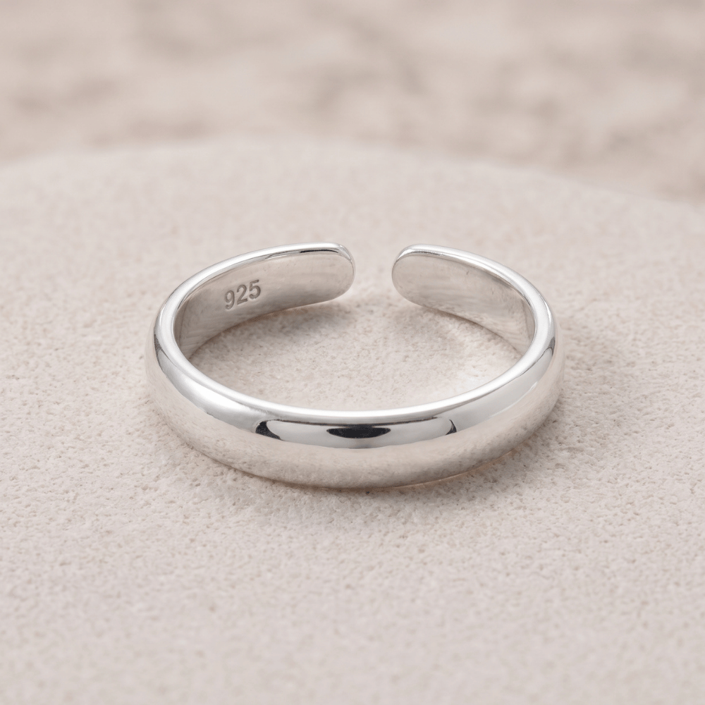 Polished Adjustable Toe Ring