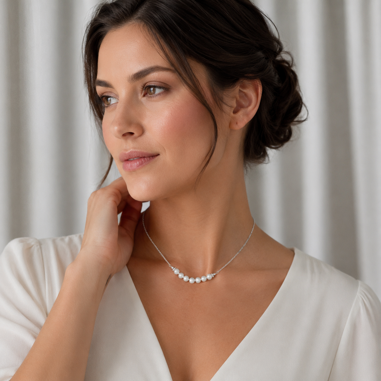 Beautiful Cultured Freshwater Pearl Back Drop Necklace