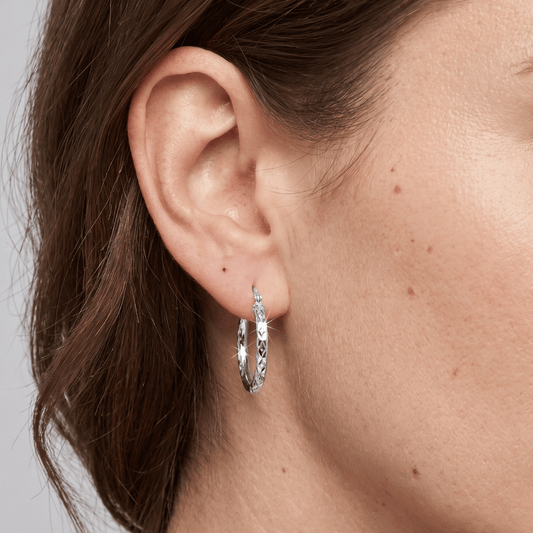 2.5mm x 20mm Diamond Cut Hoop Earrings