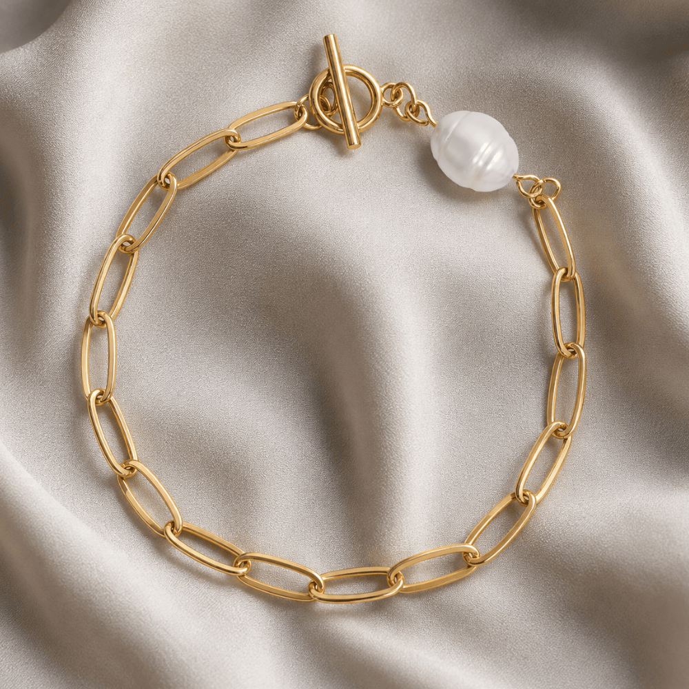 8" Gold Tone Cultured Freshwater Pearl Fashion Toggle Bracelet