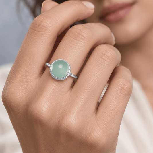 Cabochon Sea Green Chalcedony Ring