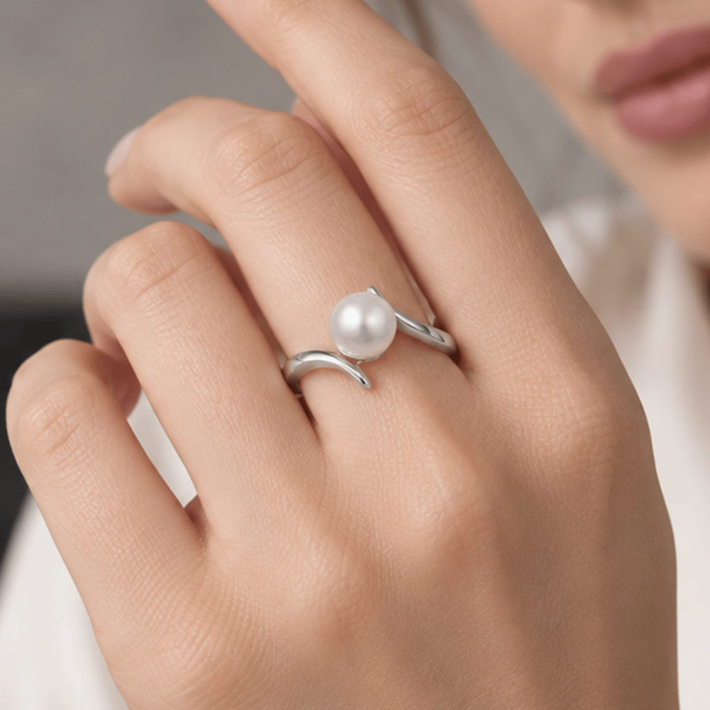 Crossover Design Cultured Freshwater Pearl Ring