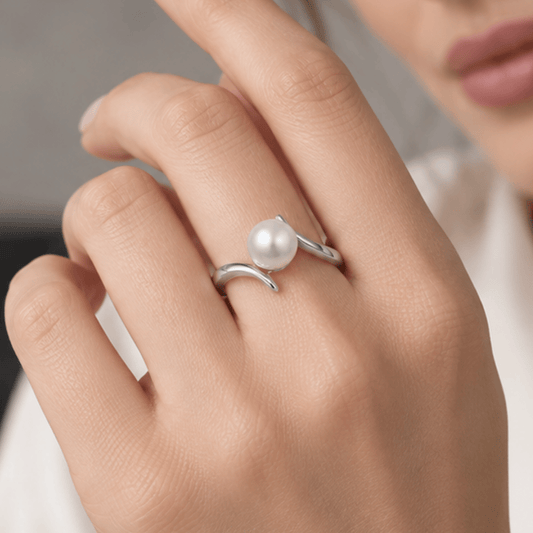 Crossover Design Cultured Freshwater Pearl Ring