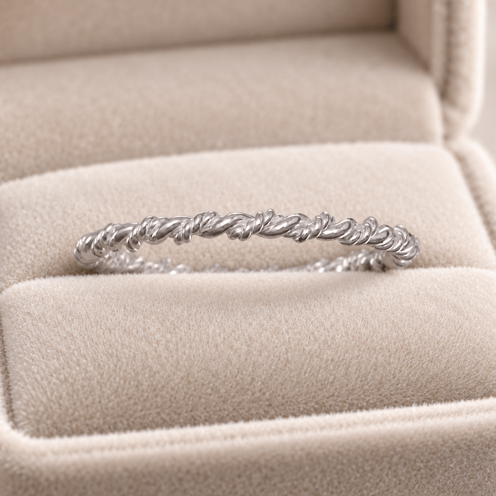 Thin Twisted Band