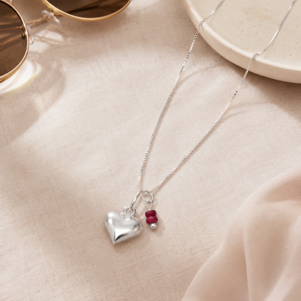 18" Puffy Heart and Dyed Corundum Necklace
