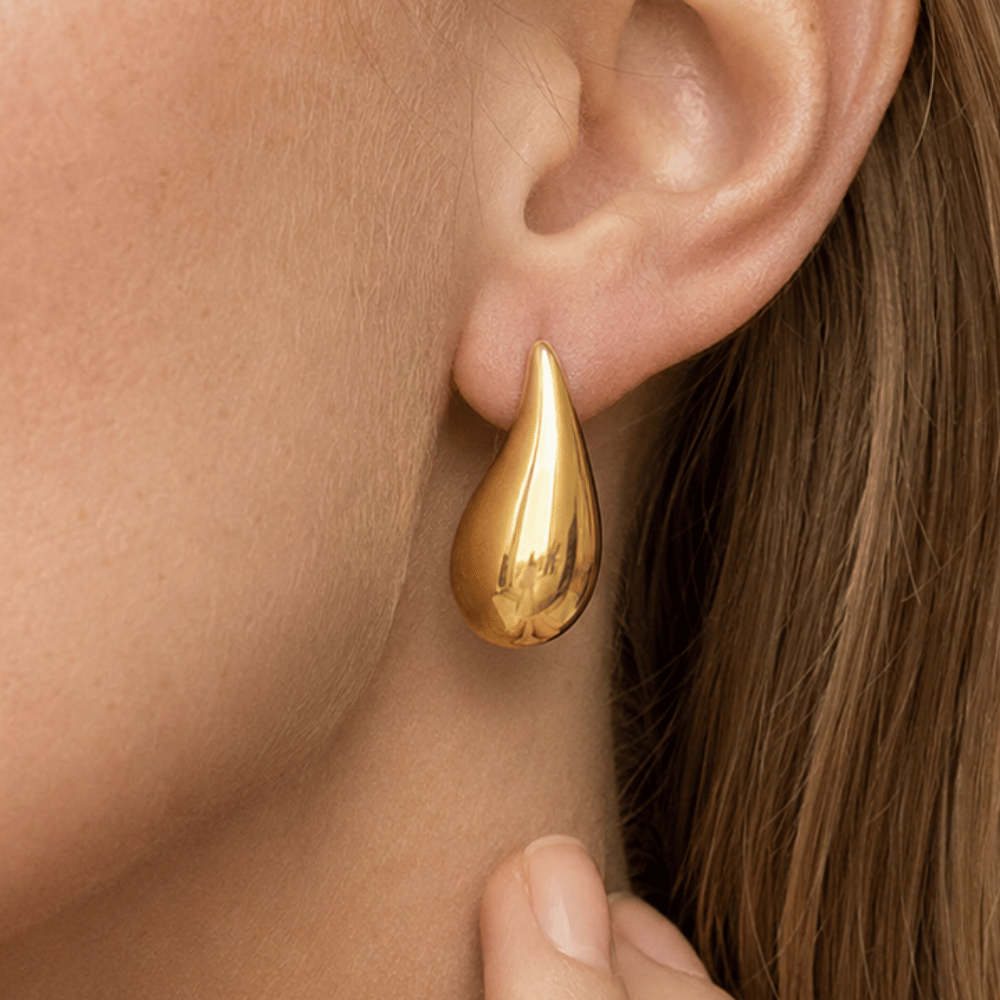 Hollow Raindrop Earrings