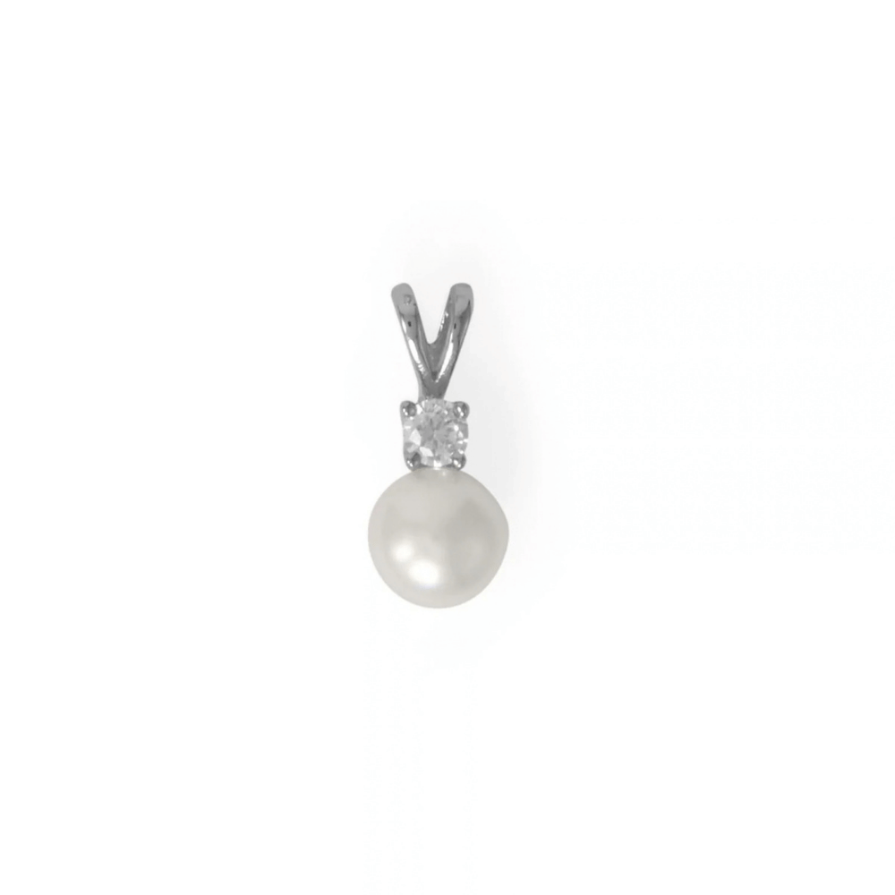 CZ and Cultured Freshwater Pearl Slide