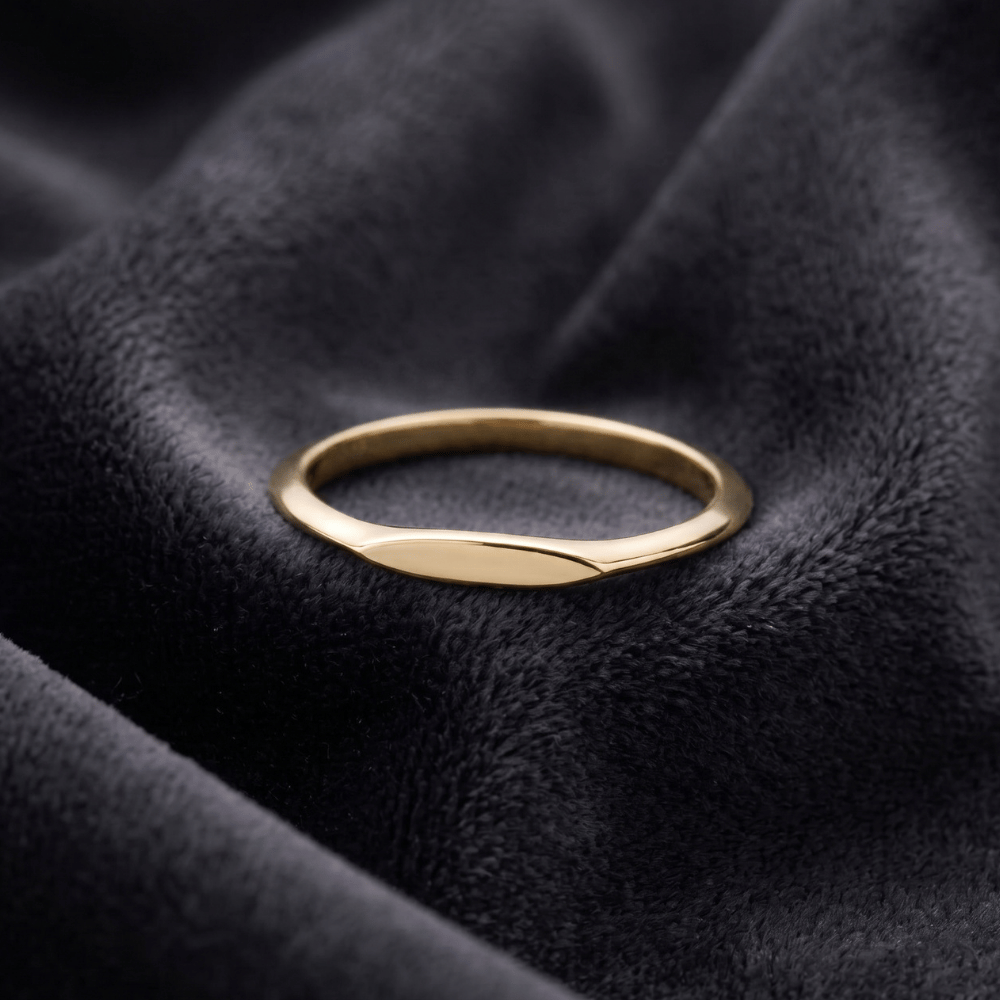 Dainty Flat Top Ring