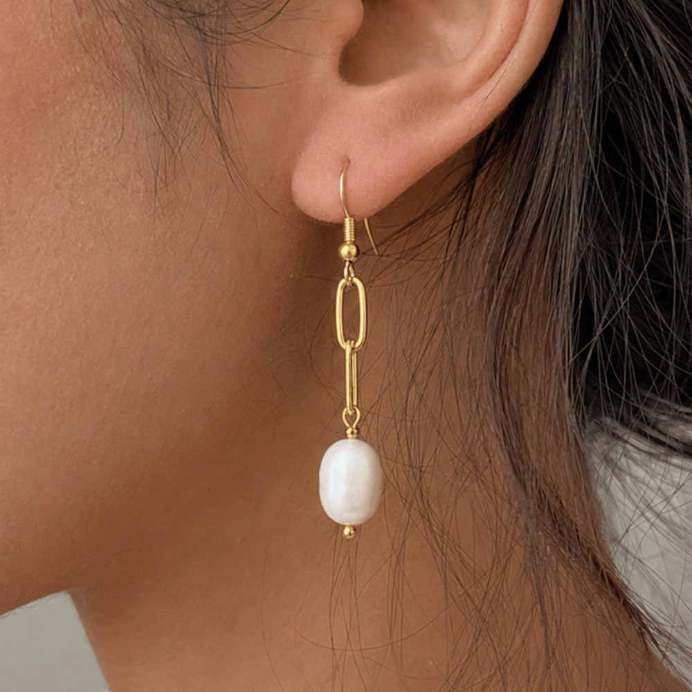 Gold Tone Paperclip and Cultured Freshwater Pearl Drop Fashion Earrings