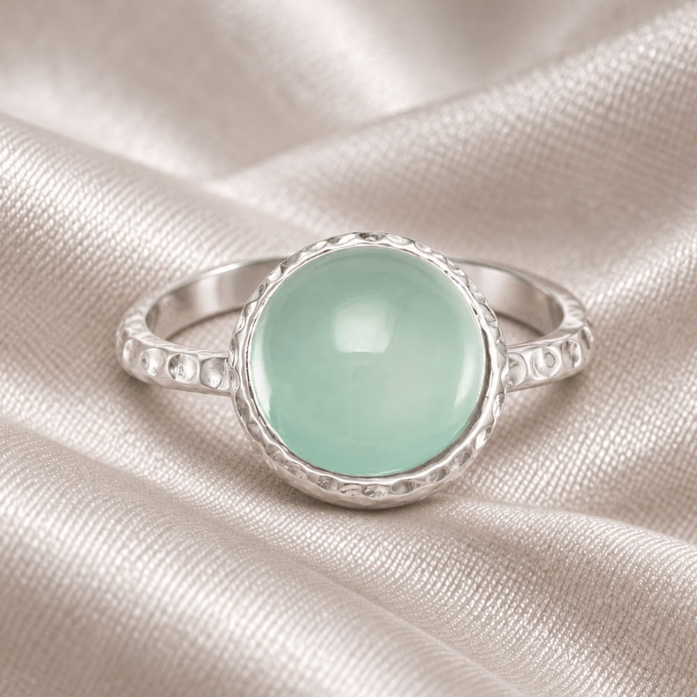 Cabochon Sea Green Chalcedony Ring