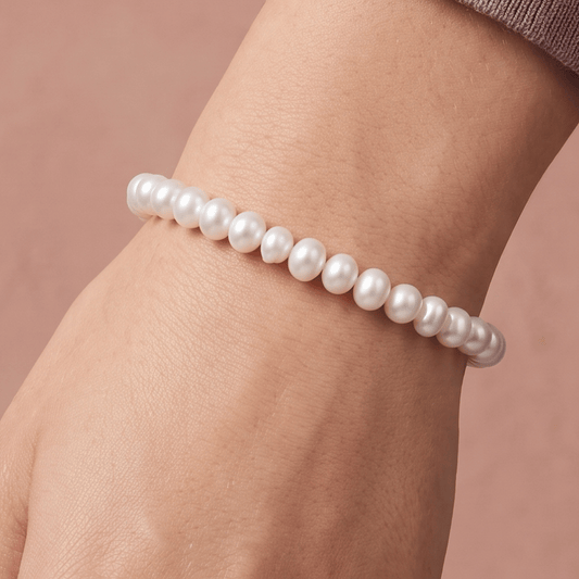 White Cultured Freshwater Pearl Stretch Bracelet