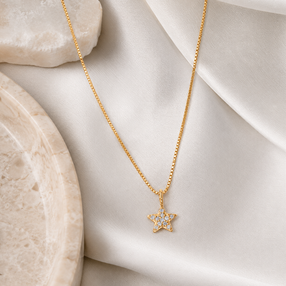 16" 14 Karat Gold Plated Diamond Studded Star Necklace
